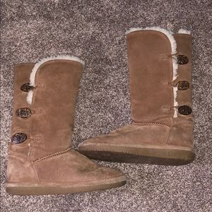 Bearpaw Lauren winter boots